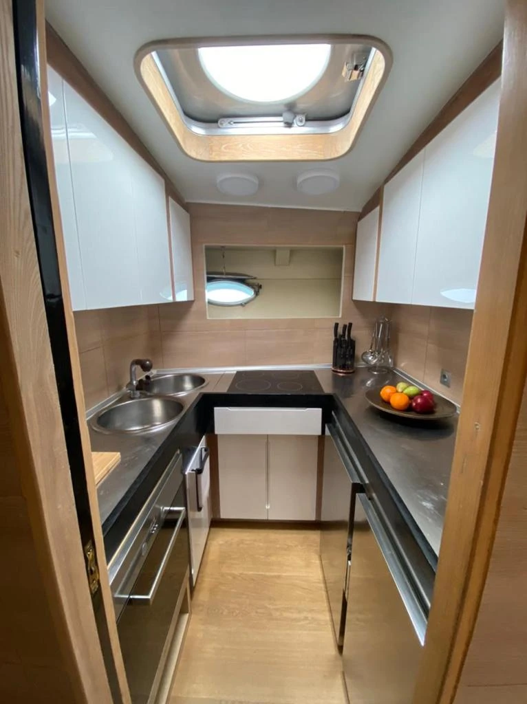 JOHNSON 80 - Image 3