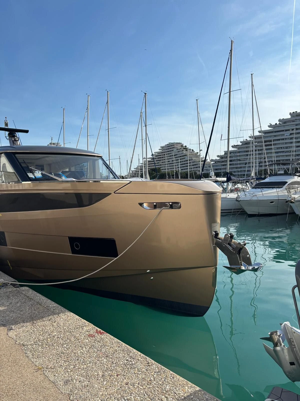 SEADECK 6 - Image 4