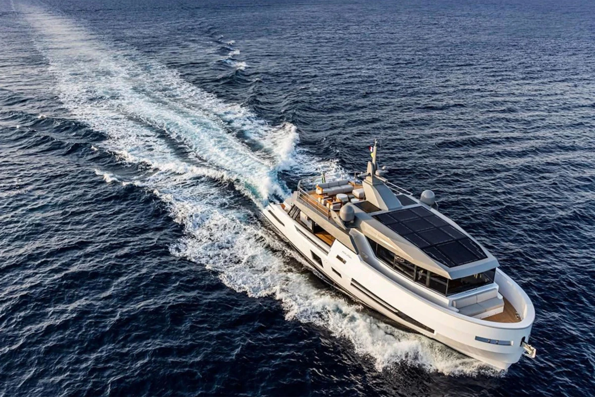 Аrcadia Yachts SHERPA 80XL
