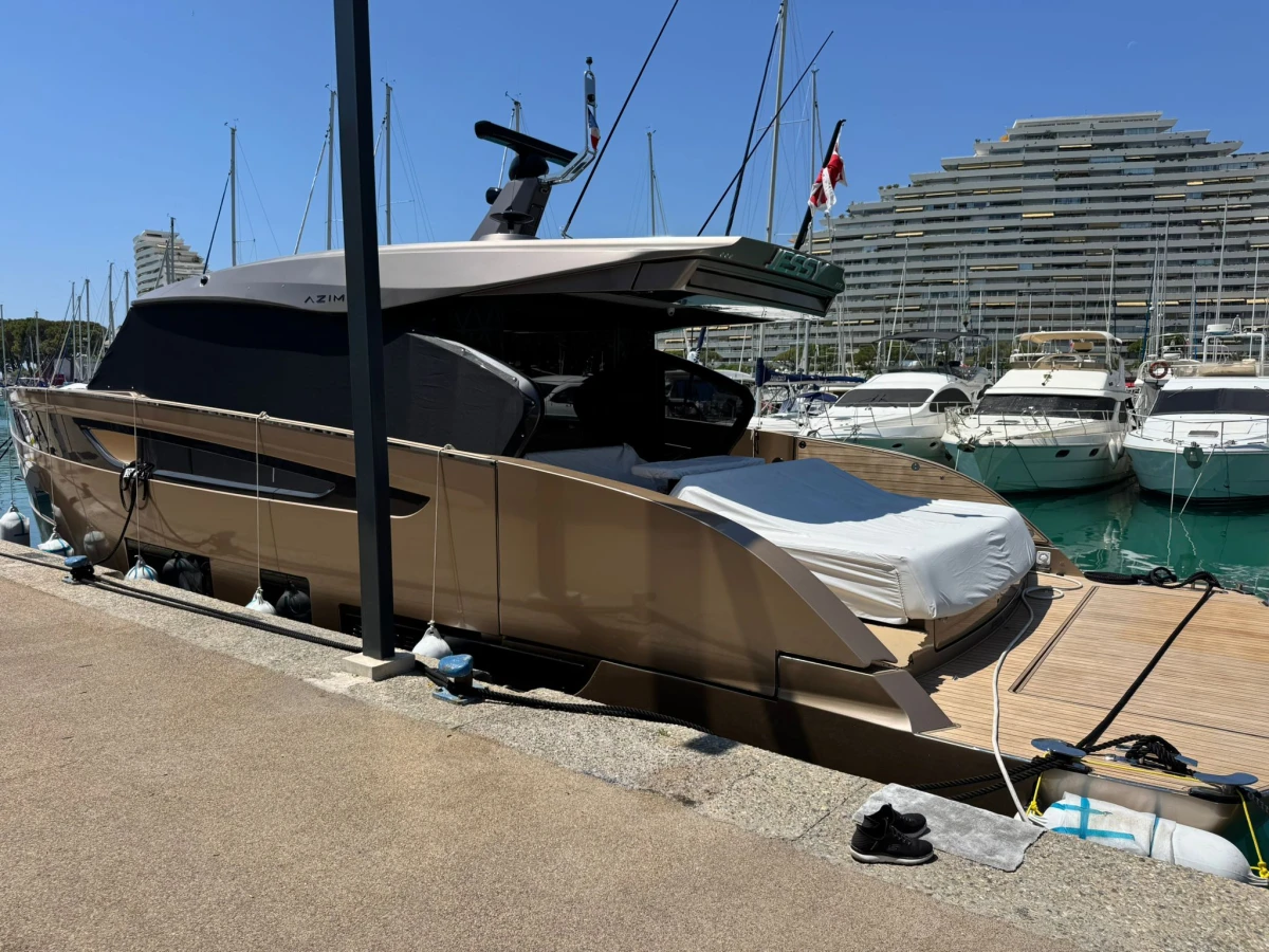 SEADECK 6 - Image 1