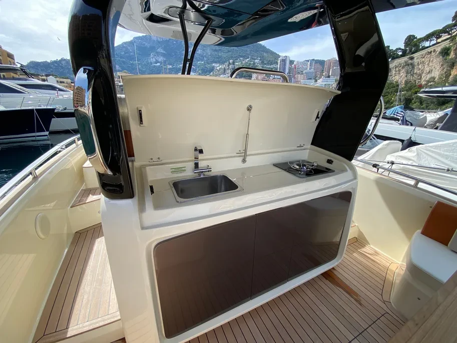 GT320 - Image 10