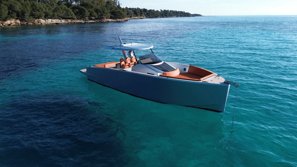 T40 INBAORD - Image 4