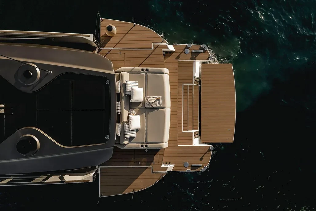 SEADECK 6 - READY TO SAIL - Image 2