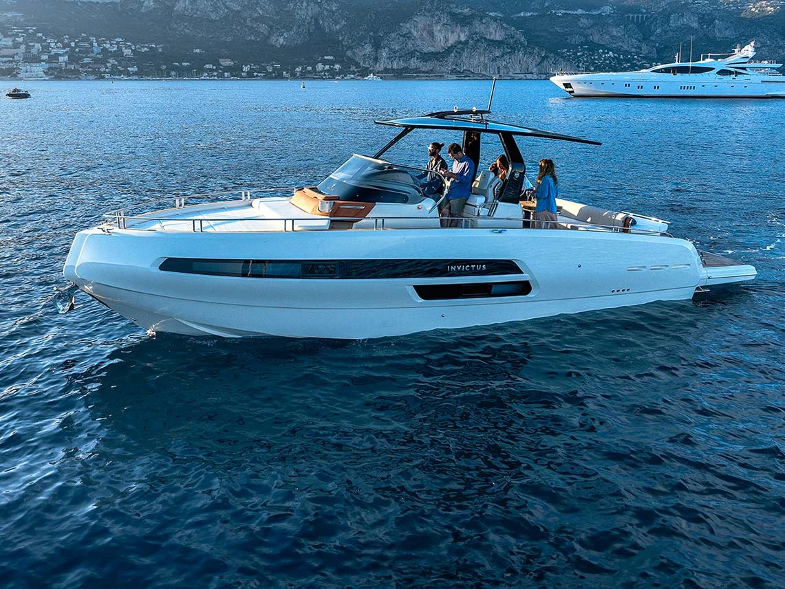 GT370 - Image 13