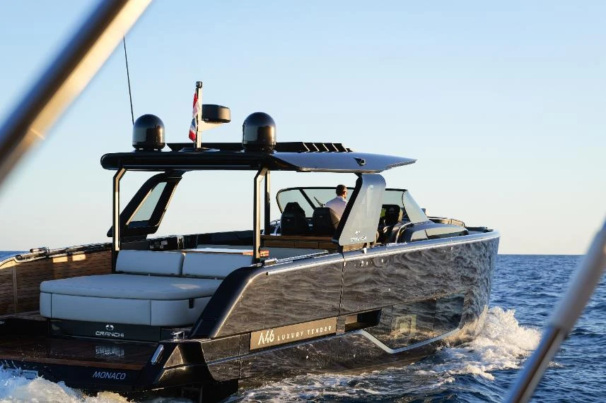 A46 LUXURY TENDER - Image 3