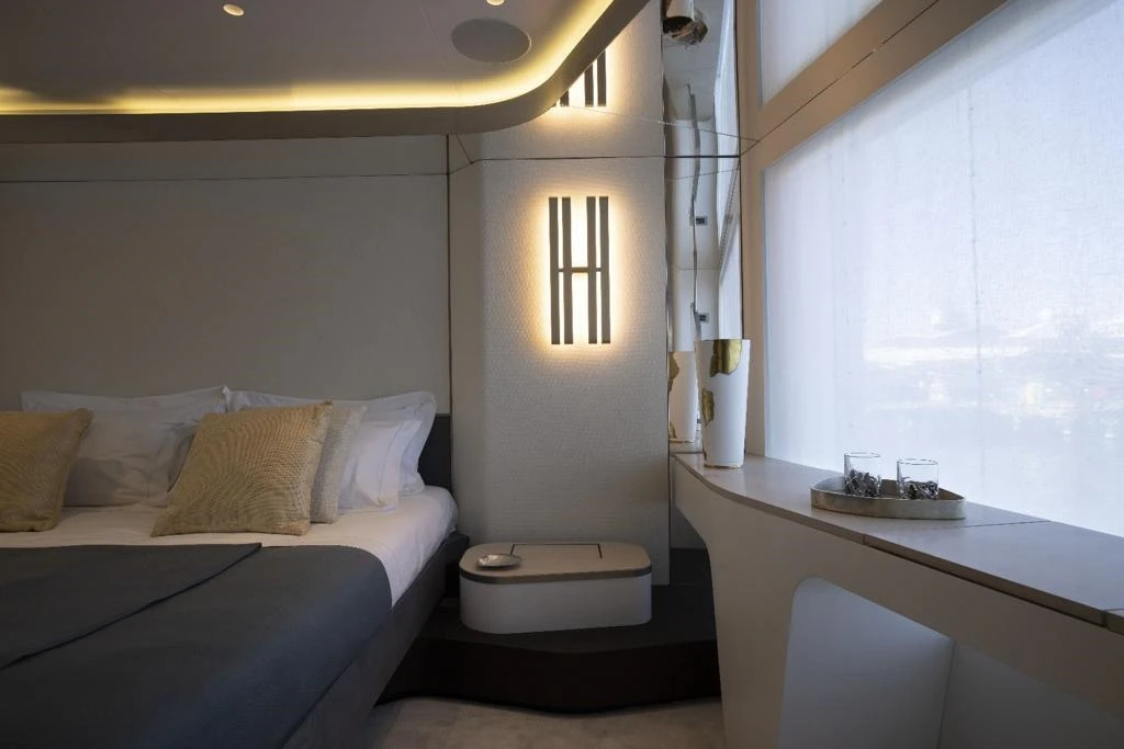 MAGELLANO 30M - Image 11