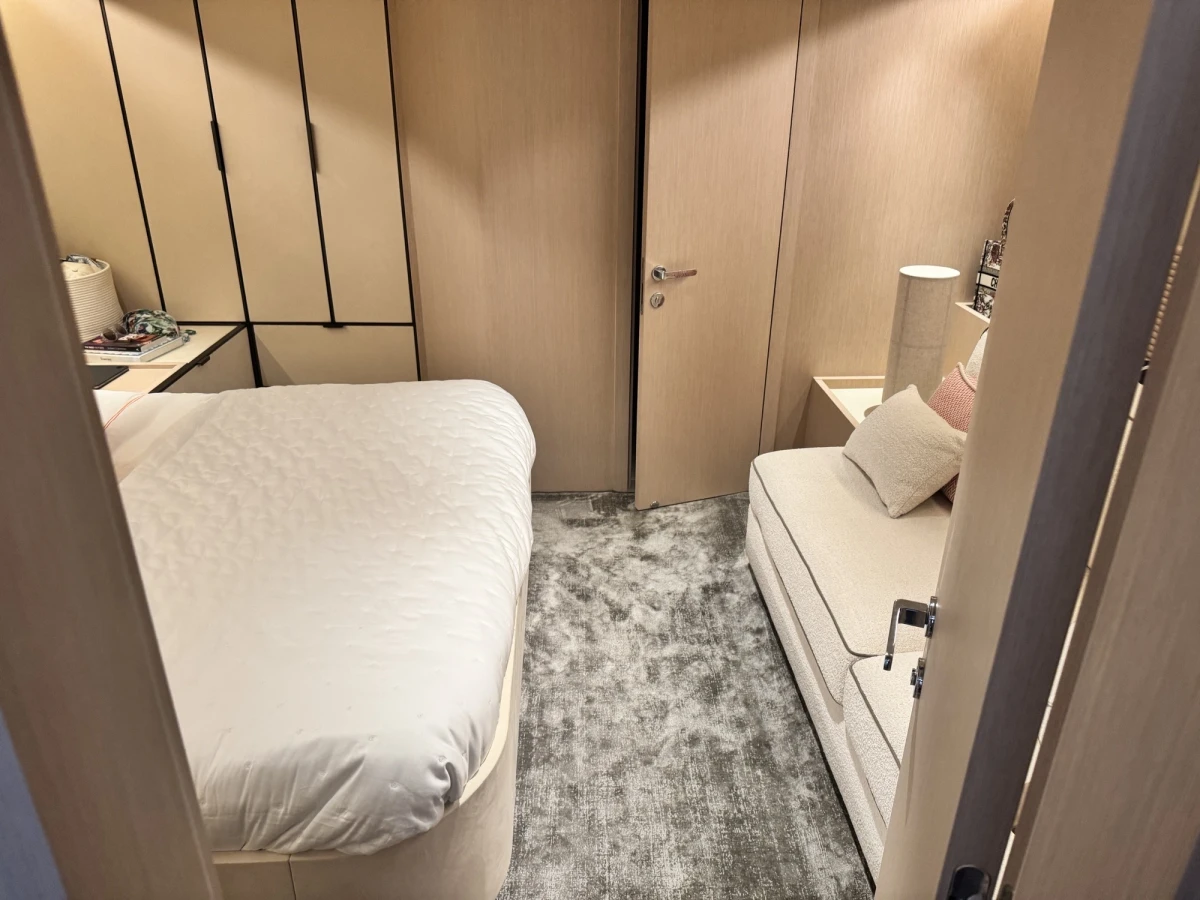 SEADECK 6 - Image 17