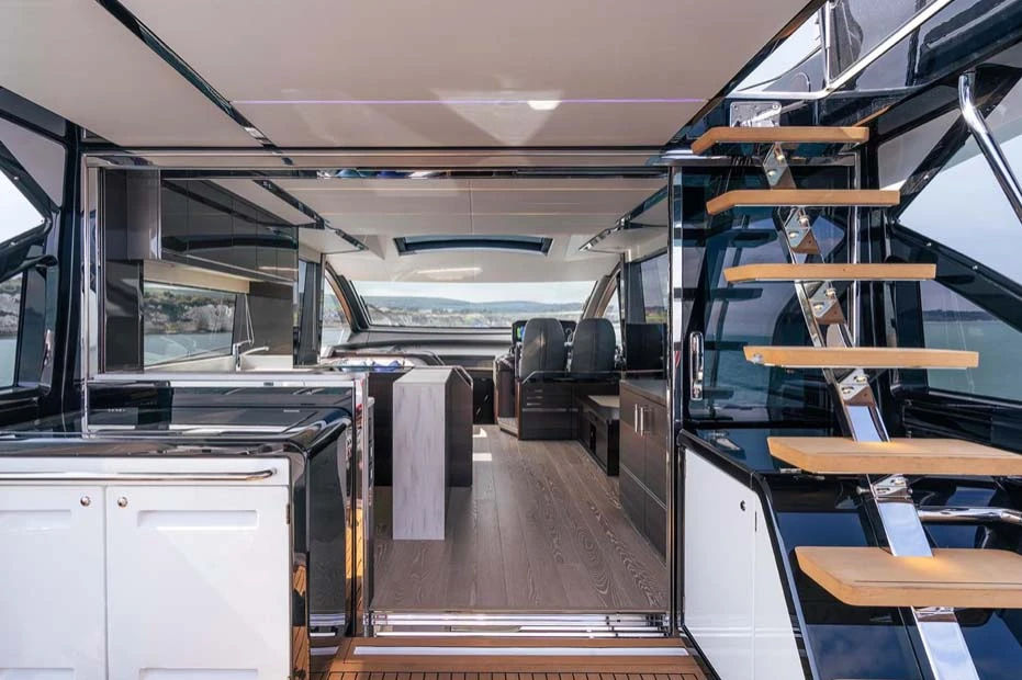 MANHATTAN 65 SPORT - Image 17