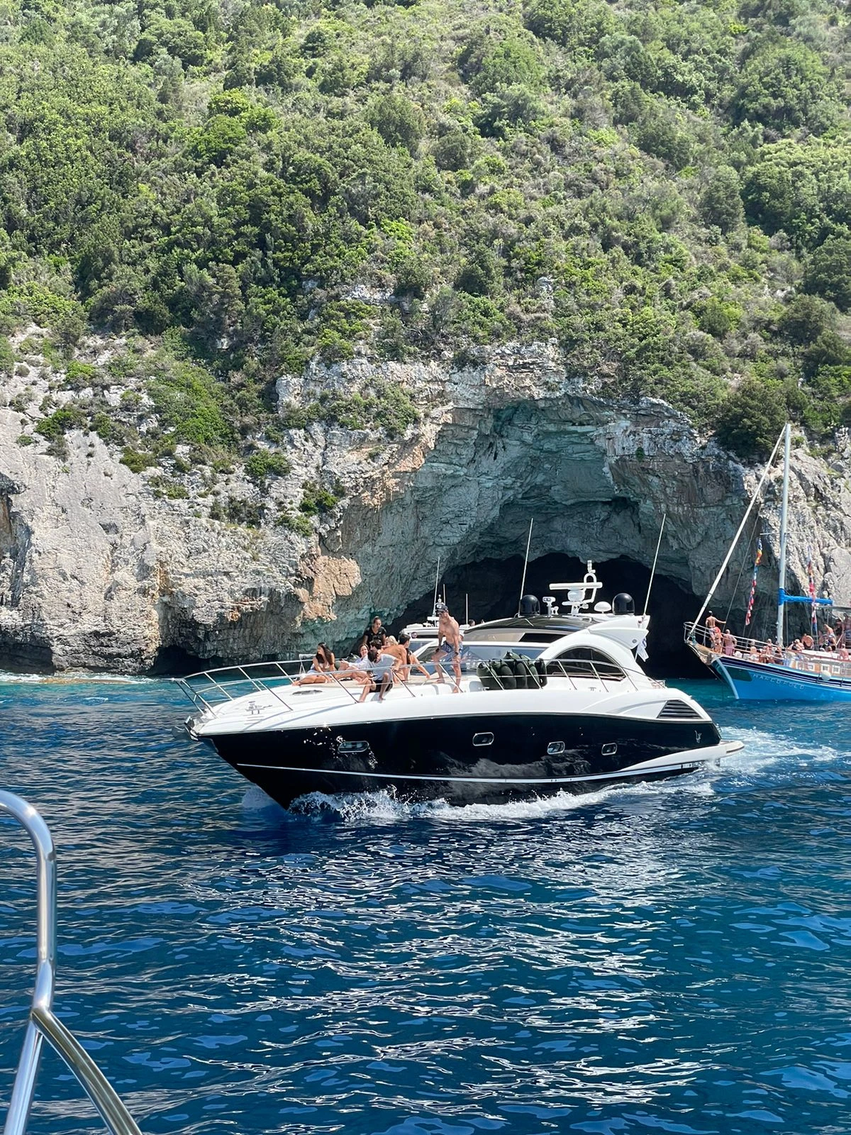 PREDATOR 54 - Image 2