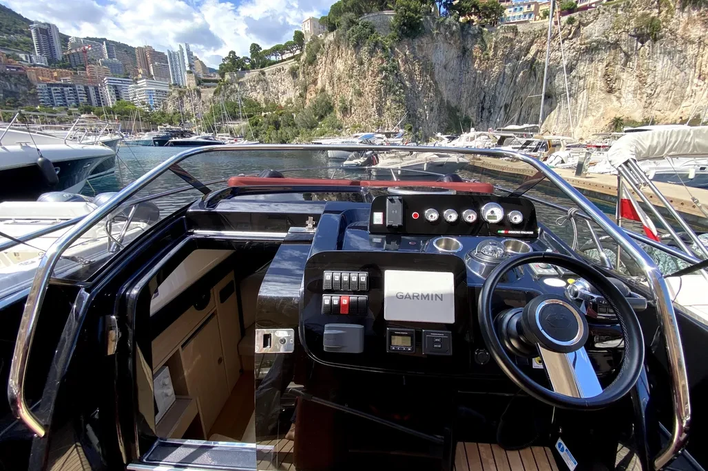 E30 ENDURANCE - Image 9