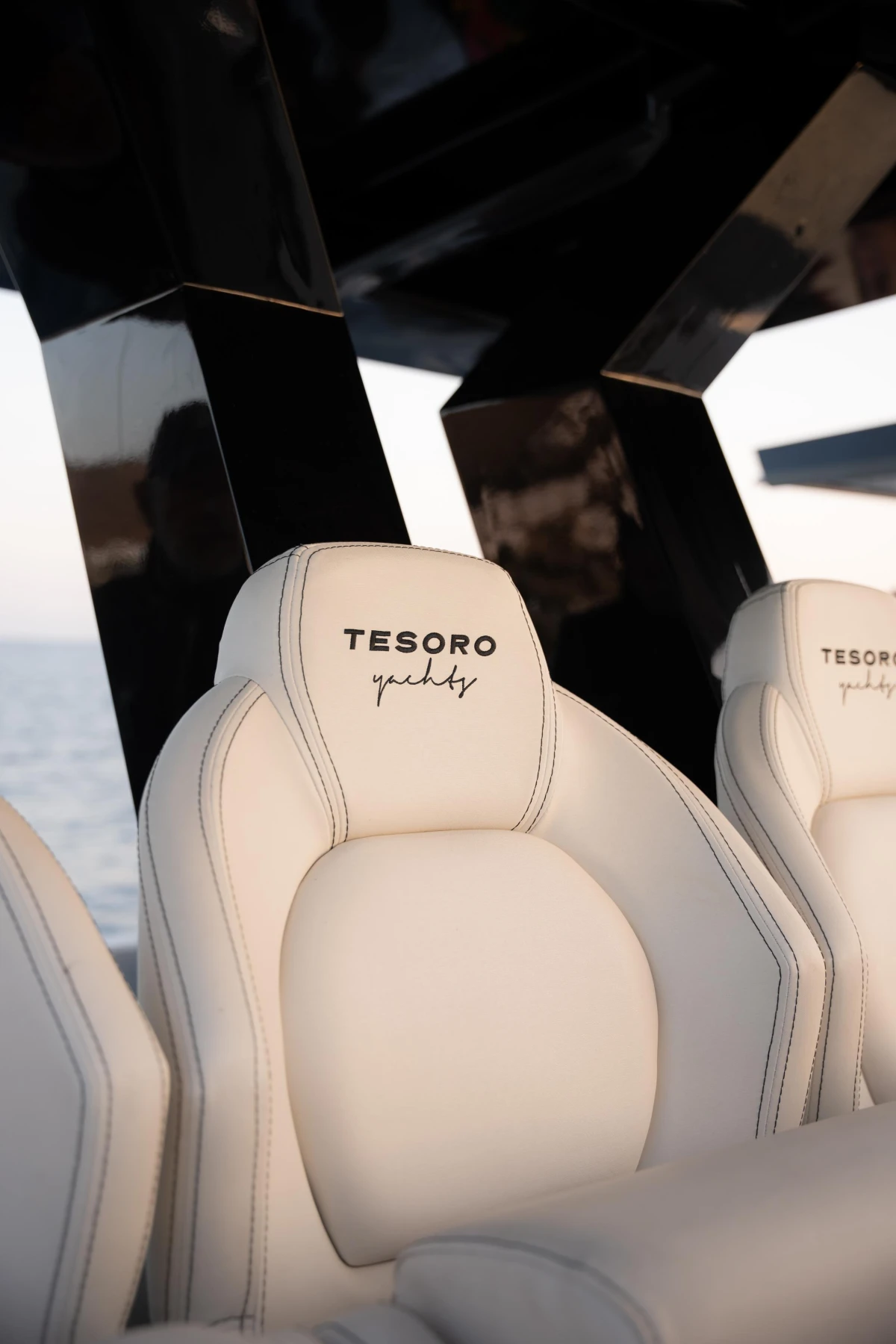 40 INBOARD - Image 11