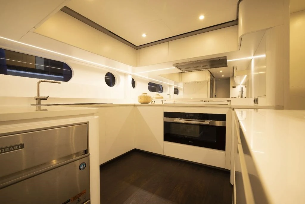 MAGELLANO 30M - Image 15