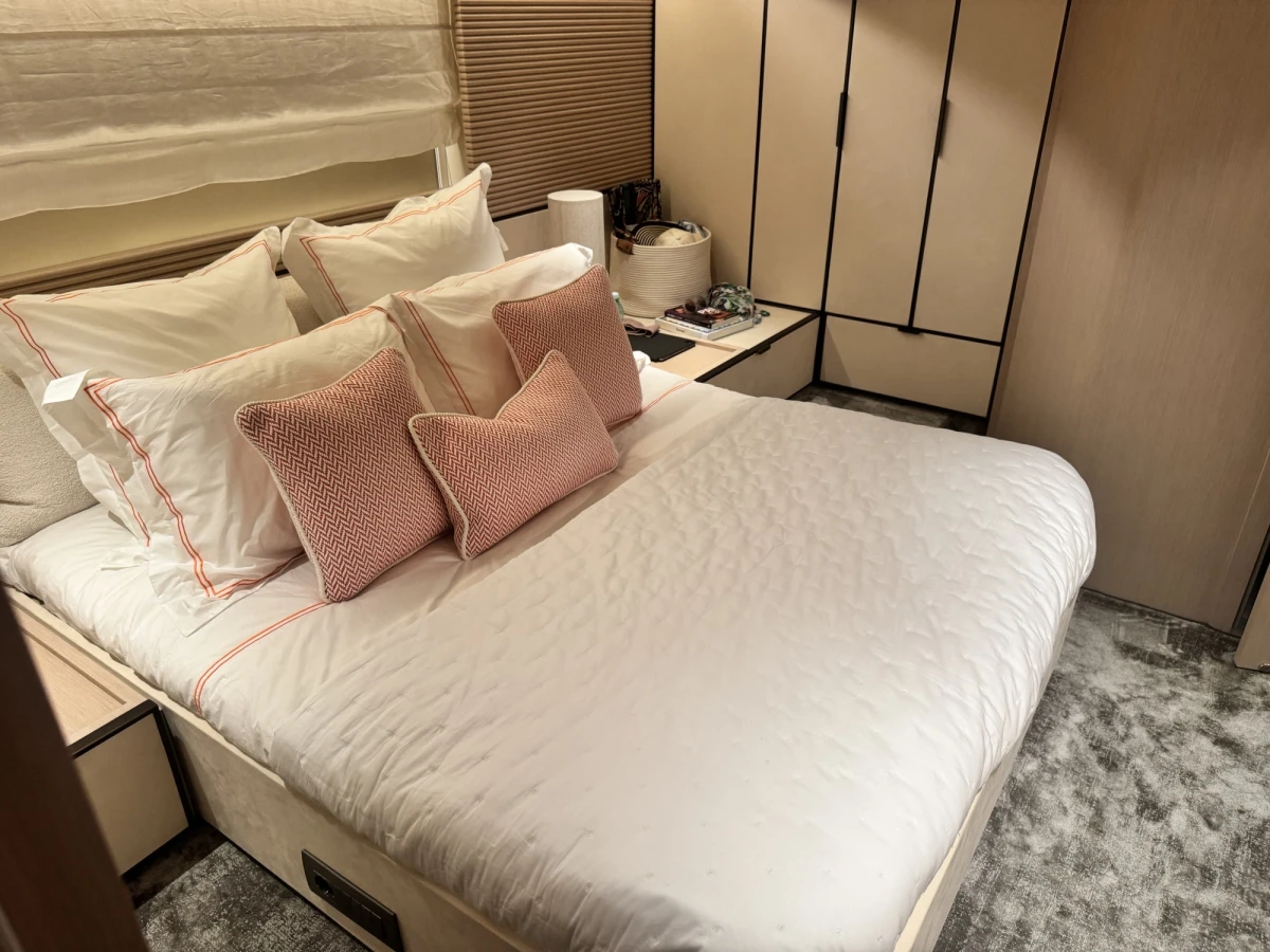 SEADECK 6 - Image 12