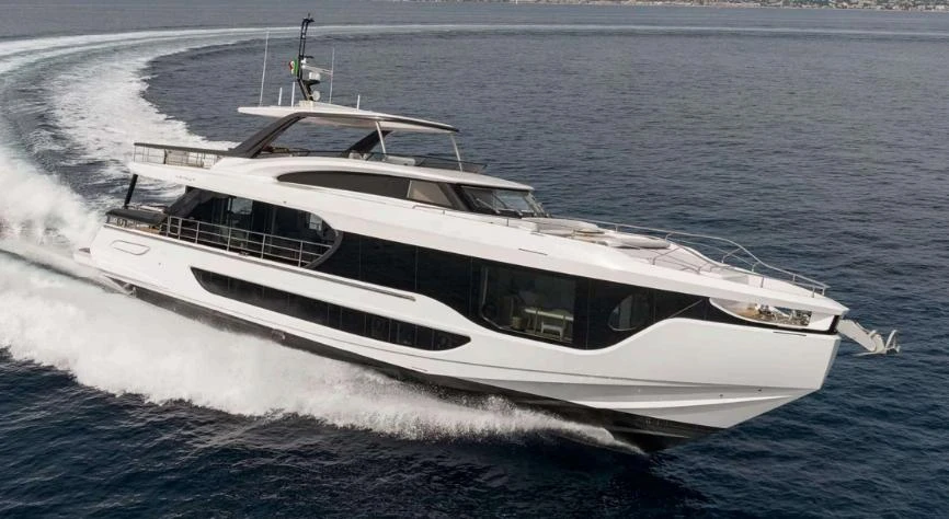 GRANDE 26 METRI - 2025 - Main Image