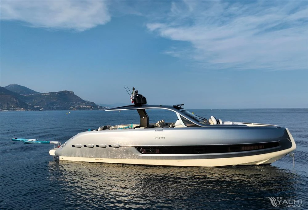 Invictus Yacht TT460