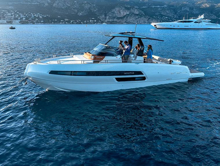 GT370 - Image 12