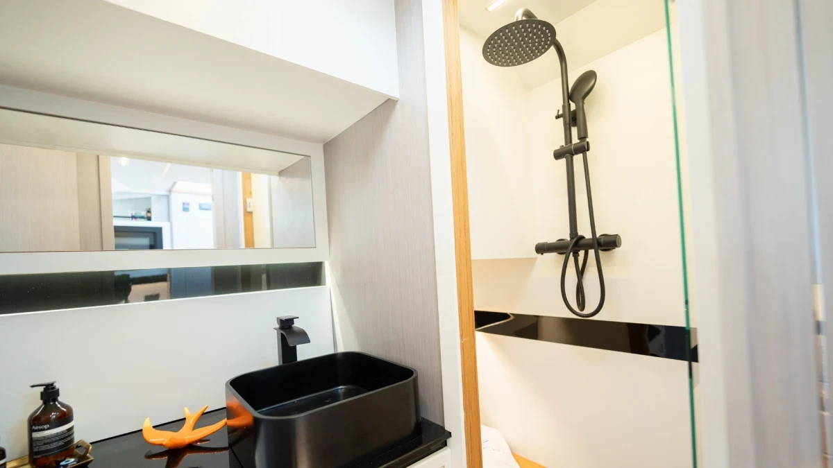 BB 44 PANAREA (BENMAR) - Image 17