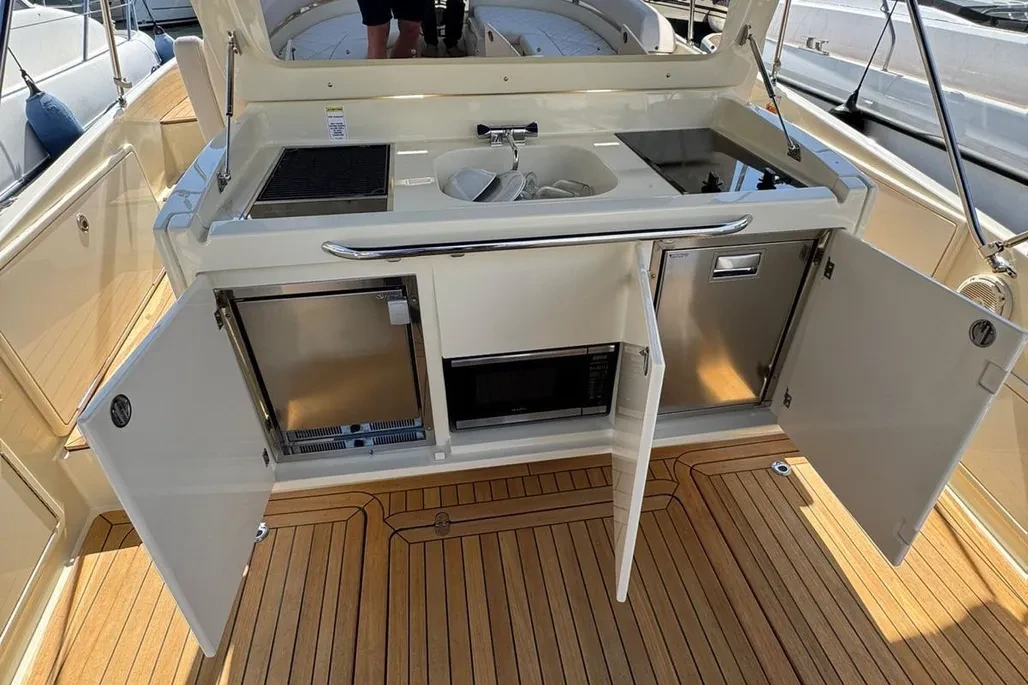 LAUNCH 36 - Image 14