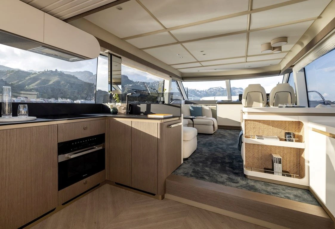 MAGELLANO 60 - Image 8