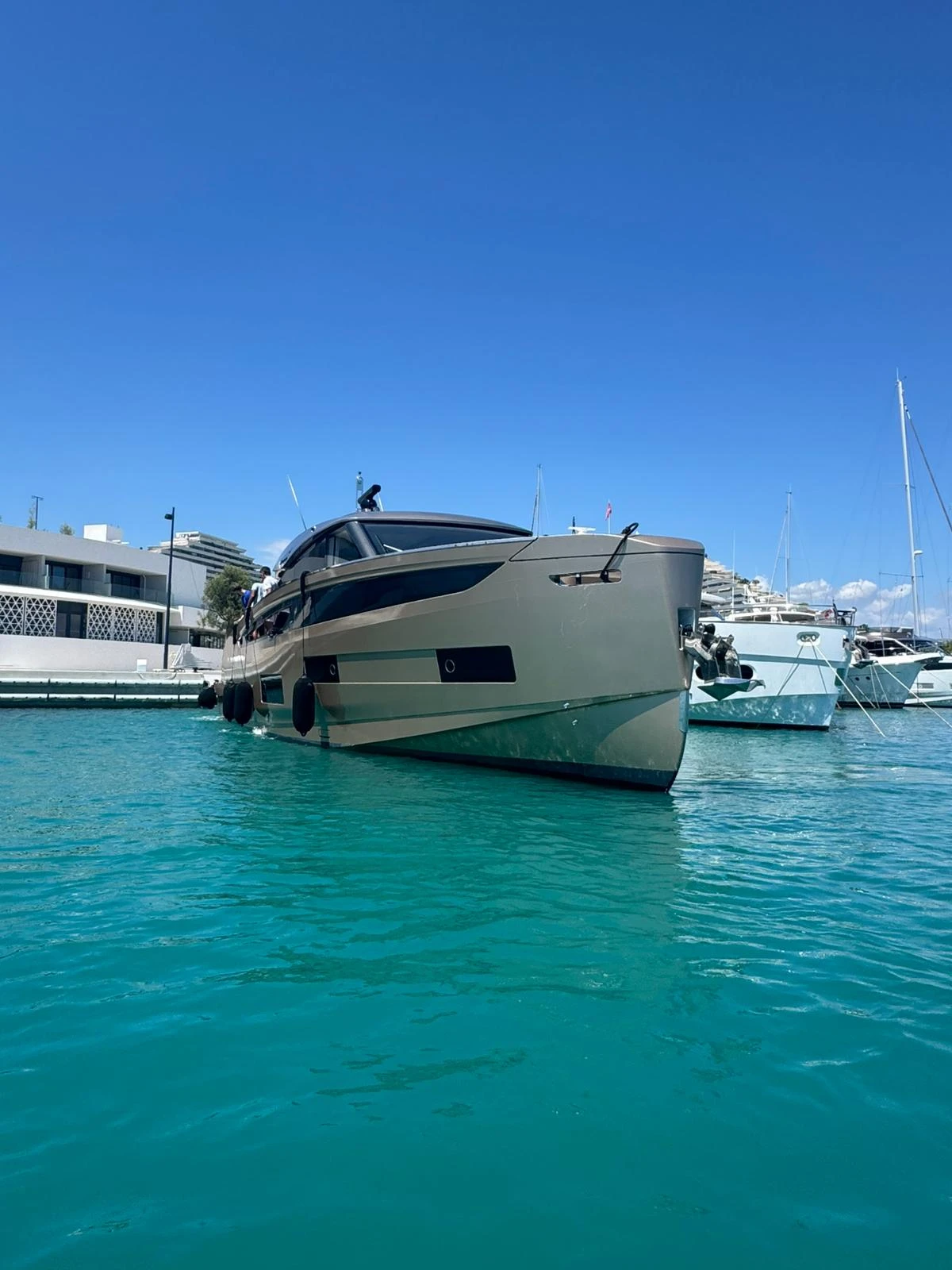 SEADECK 6 - Image 4