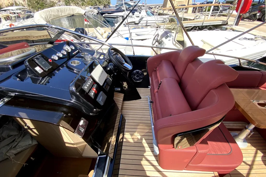 E30 ENDURANCE - Image 4