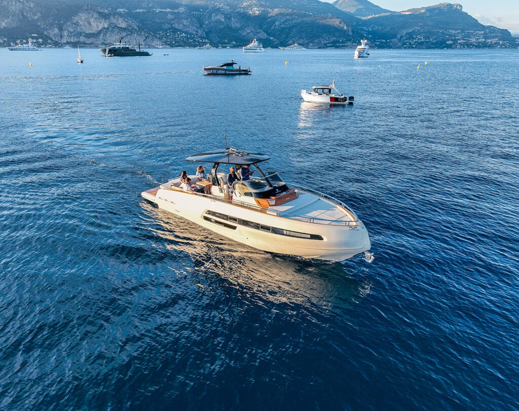 GT370 - Image 4