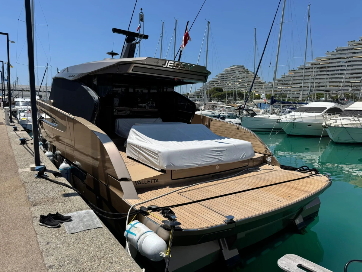 SEADECK 6 - Image 2