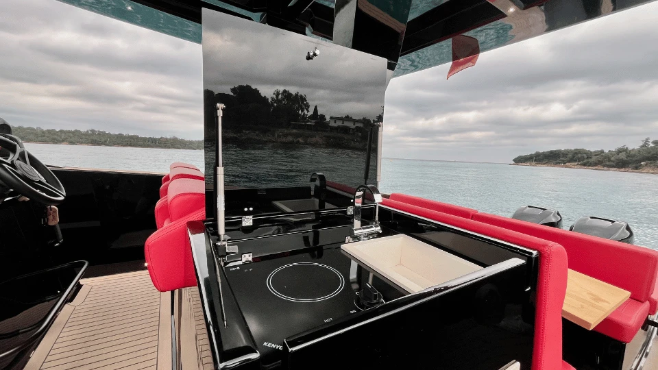 T40 OUTBOARD - Image 6