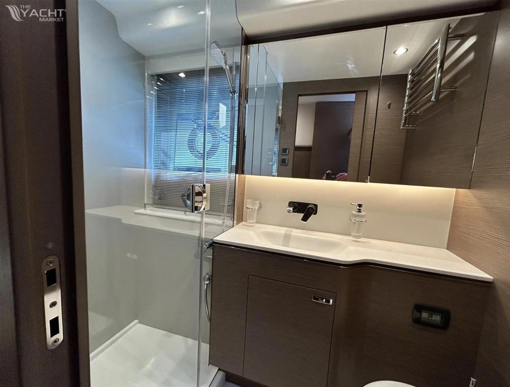 V55 "MAVERICK" - Image 9